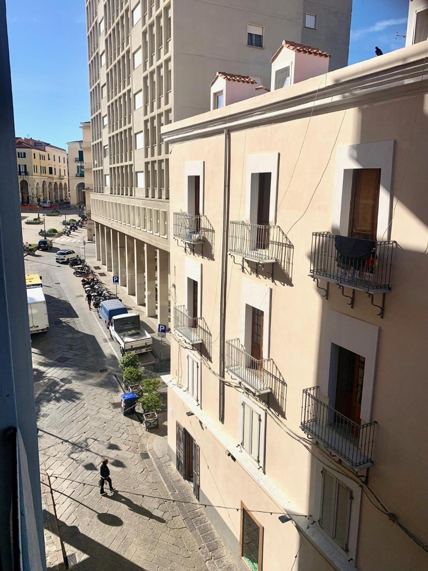 Ferienwohnung The Tower Centro - Piazza Castello Sassari Exterior foto